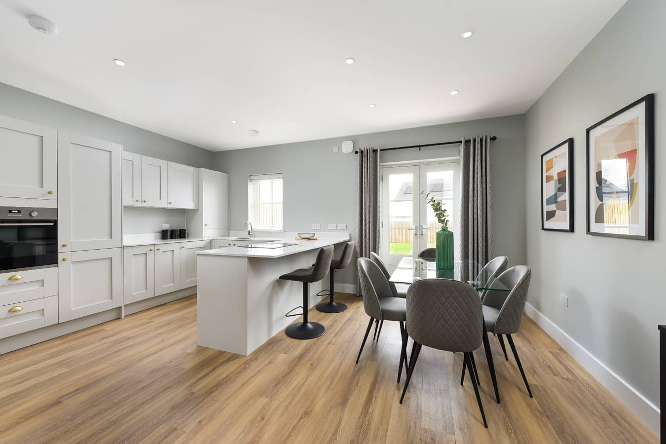 72042_32Rothesay_St-025